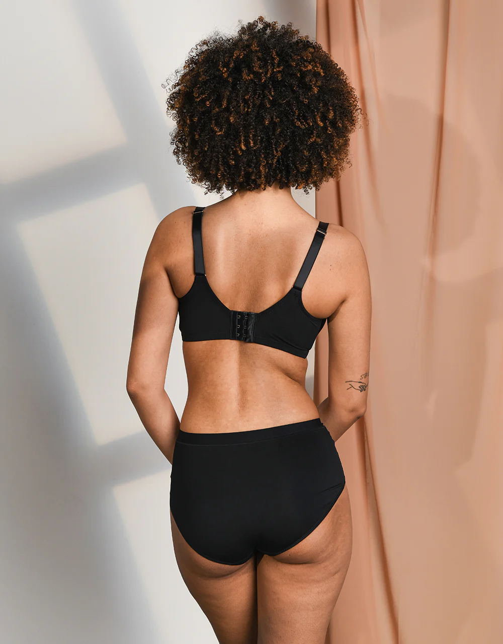 High-Panty Cozy Basic Black - Image 7