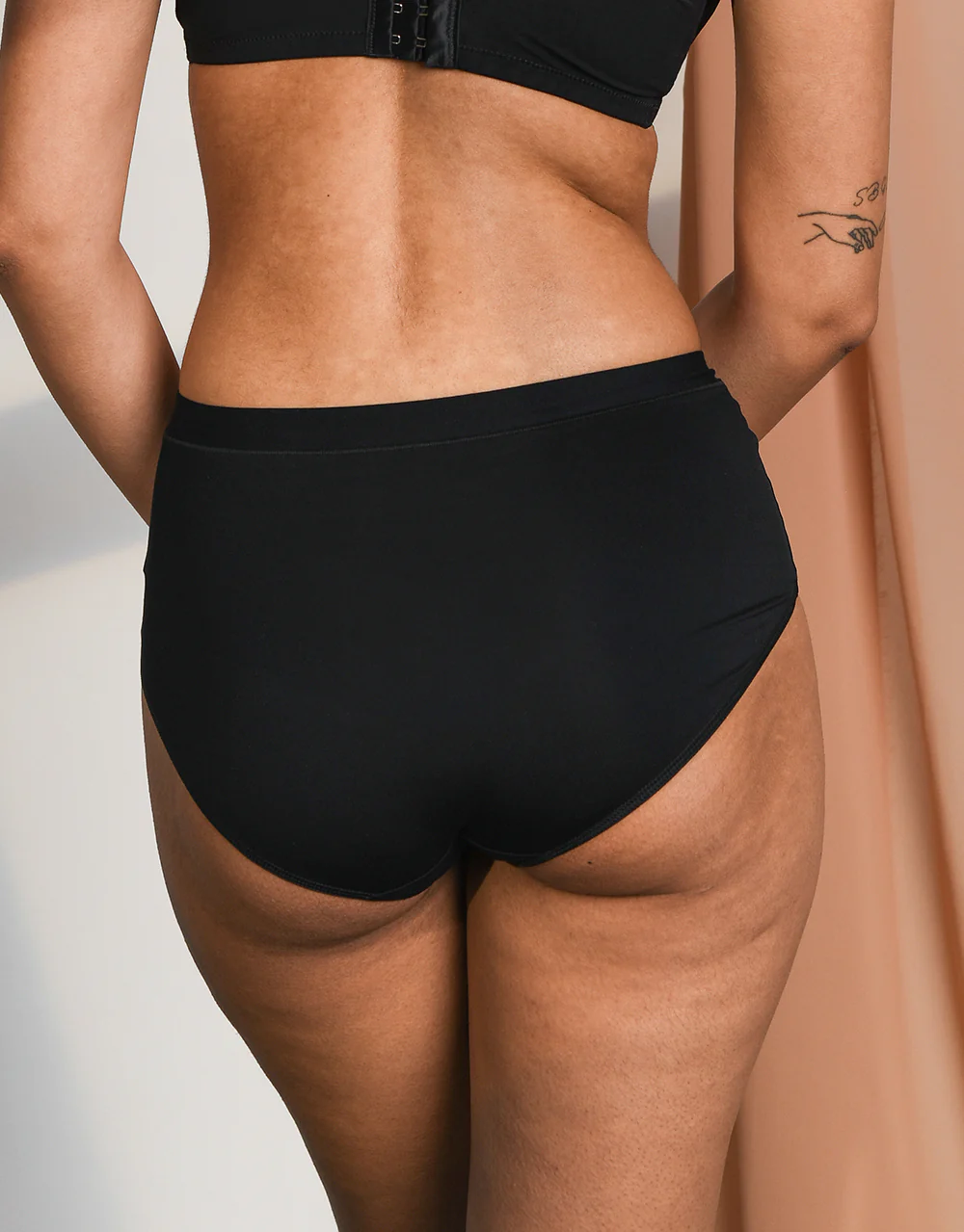High-Panty-Set 2x Cozy Basic Black - Image 4