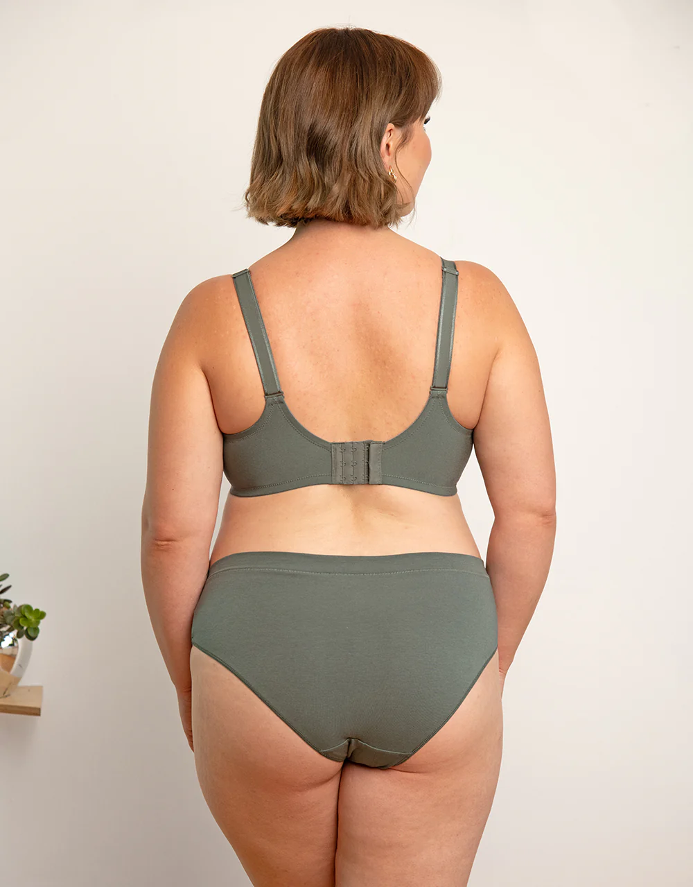 Panty Cotton Basic Olive - Image 4