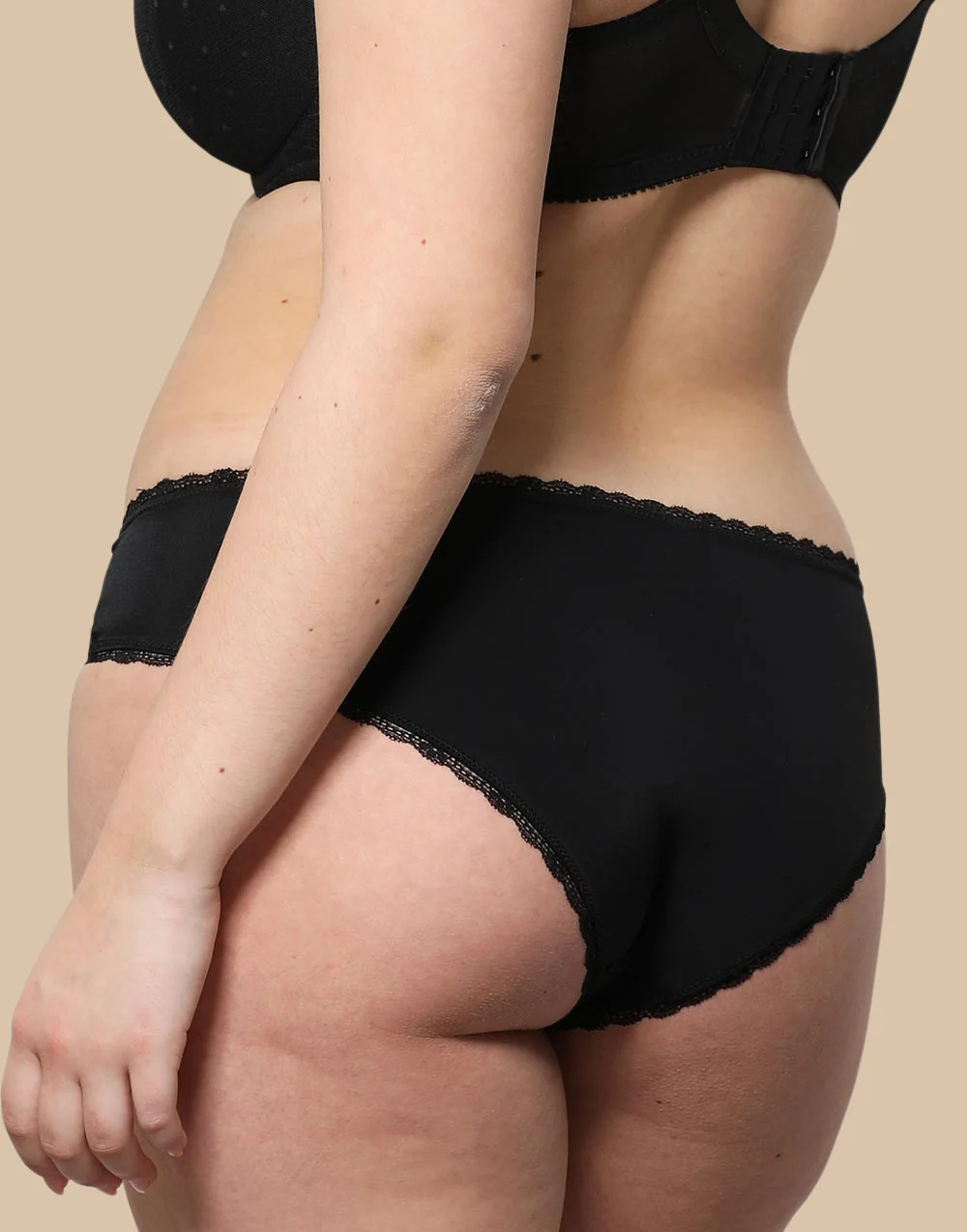 Panty Jet - Image 2